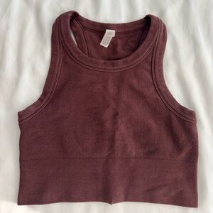 Alo yoga seamless delight high neck bra in cherry cola